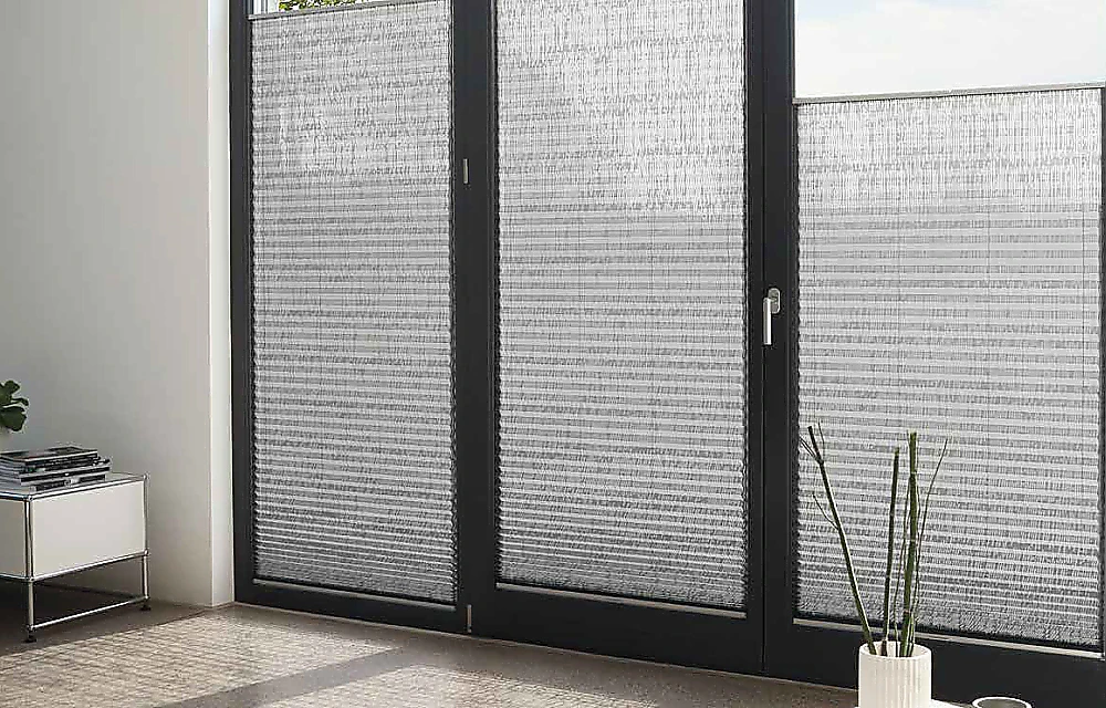 Sonnenschutz nach Maß an einer Terrasse